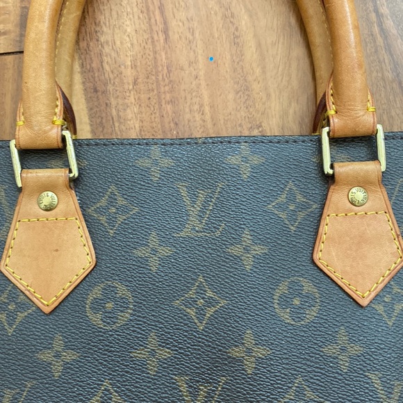 👜Louis Vuitton Sac Plat Tote VI1013👜 - Picture 4 of 16